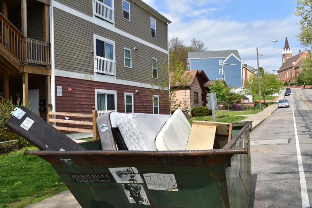 Home Moving Dumpster Services-Greeley’s Main Dumpster Rental Services